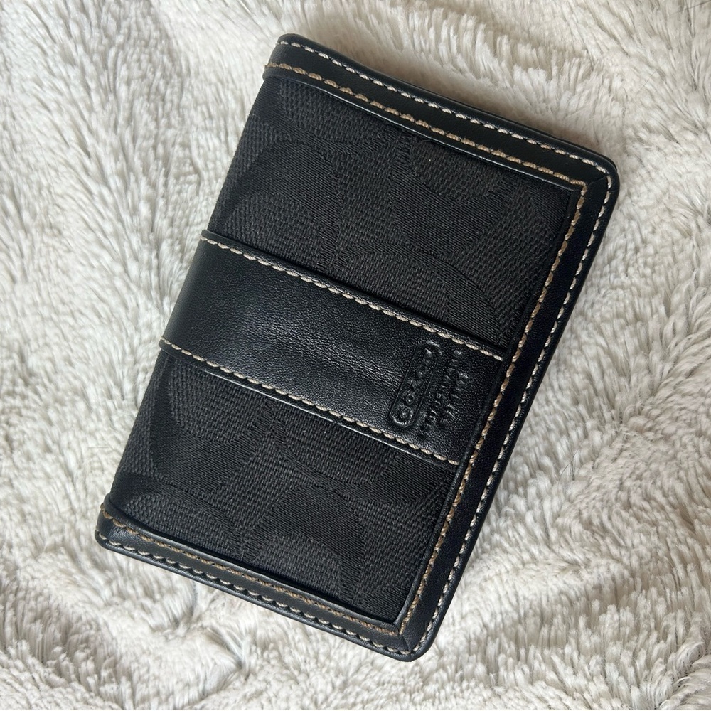 EUC Vintage COACH Mini Monogrammed Wallet/Card Holder